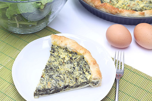 Quiche Mit Frischem Spinat Und Schafkase